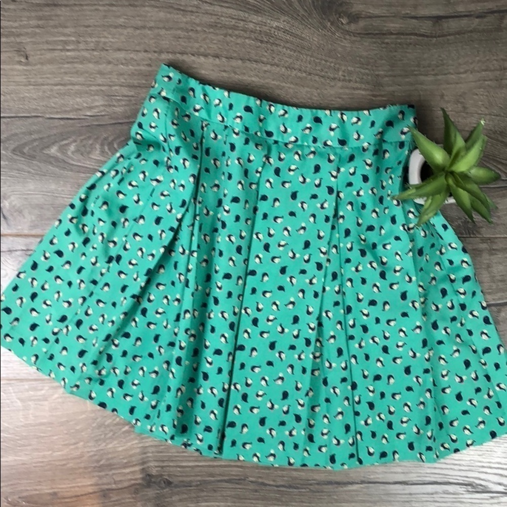 Fun Soft Pleat Spring Bird Print Mini Skirt